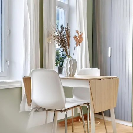Apartment Retreat